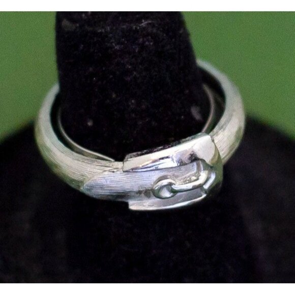 Vintage Silver Tone Buckle Ring by Avon Size 7, K28 - Picture 1 of 3